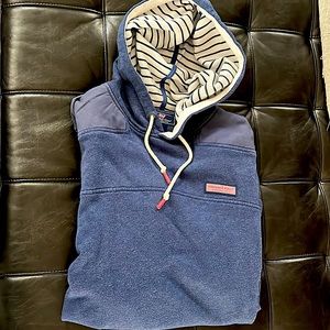 Men’s Small Vineyard Vines Sweatshirt Hoodie (blue)